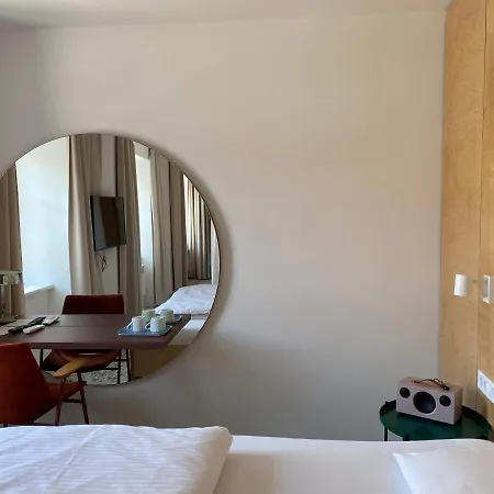 Isabella Living Appartement Maribor Buitenkant foto