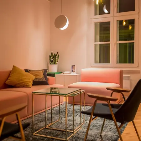 Isabella Living Appartement Maribor Buitenkant foto