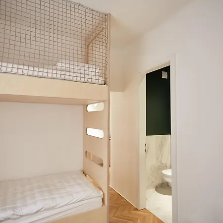 Isabella Living Appartement Maribor Buitenkant foto