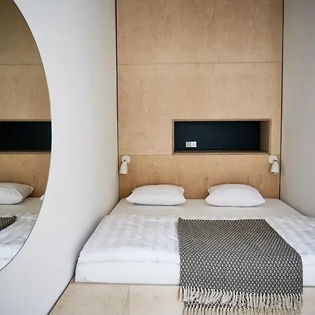 Isabella Living Appartement Maribor Buitenkant foto