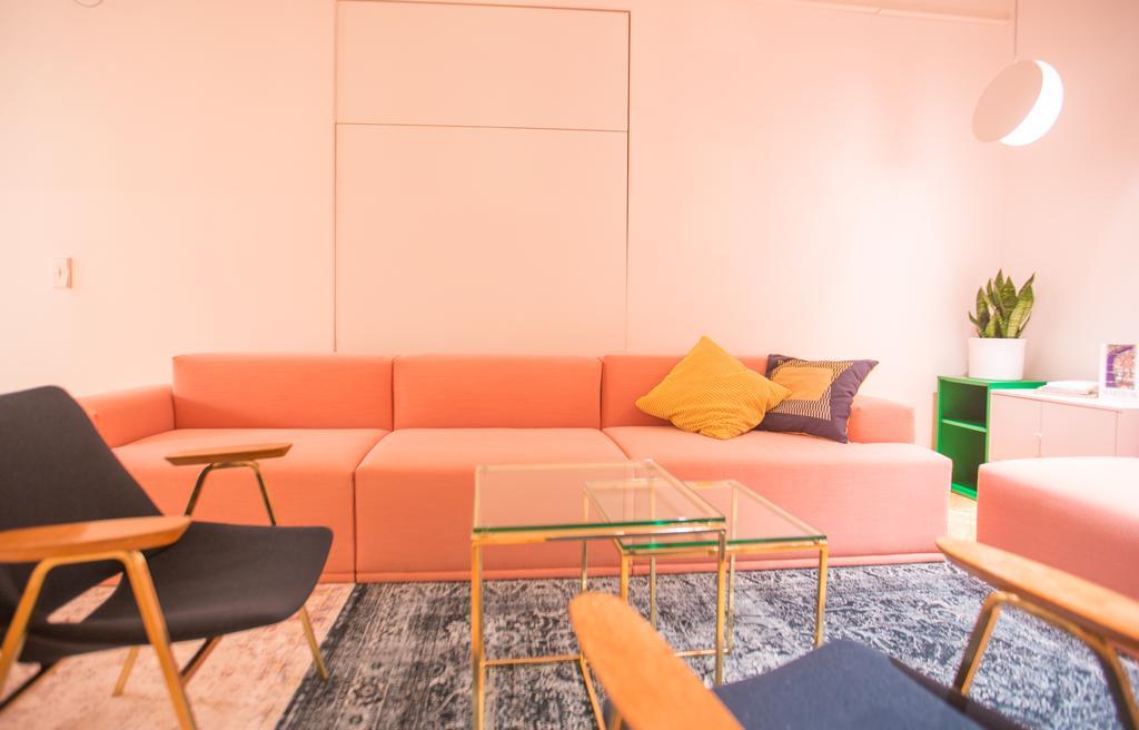 Isabella Living Apartment